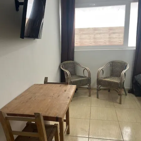 With Bathroom And Kitchen * San José